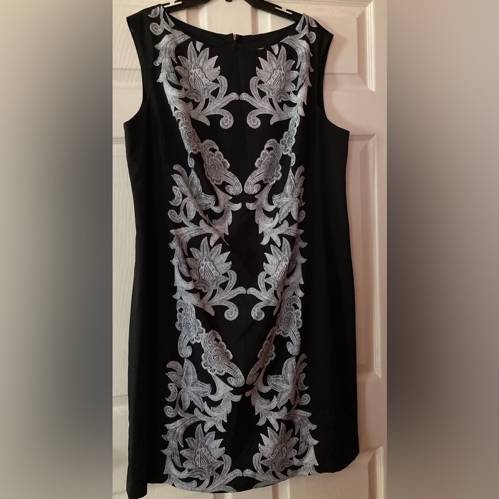 Adrianna Papell Black Mini Dress with Silver Embroidered Motif